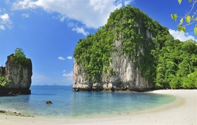 Bounty strand i Thailand