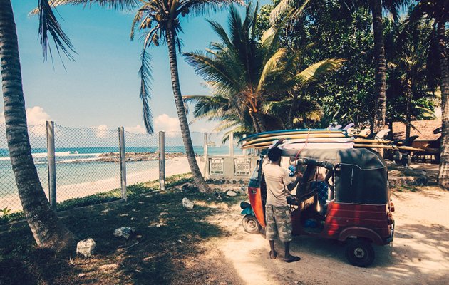 Sri Lanka, Surf Camp