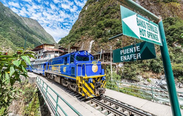 Den smukke togtur mellem Aguas Calientes og Ollantaytambo