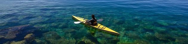 Bariloche er måske den smukkest beliggende by i Argentina. Omgivet af søer og bjerge er det et perfekt udgangspunkt for kajak, mountainbike og vandreture Bariloche er måske den smukkest beliggende by i Argentina. Omgivet af søer og bjerge er det et perfekt udgangspunkt for kajak, mountainbike og vandreture
