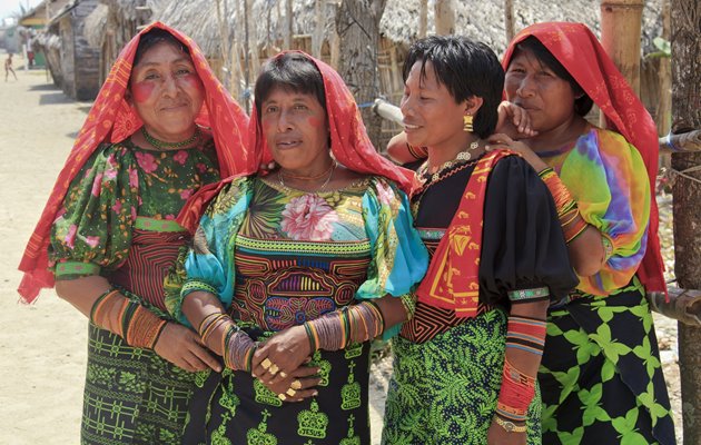 Oplev de farvestrålende Kuna Indianer i San Blas