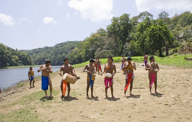 Besøg Embera indianerne i Chagres Nationalpark