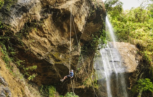 Oplev adventure og rappelling i Costa Rica