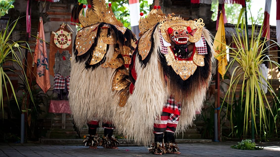 Barongdansa i Batubulan, Indonesien.