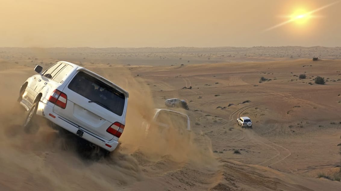 Dune bashing i Dubais öken