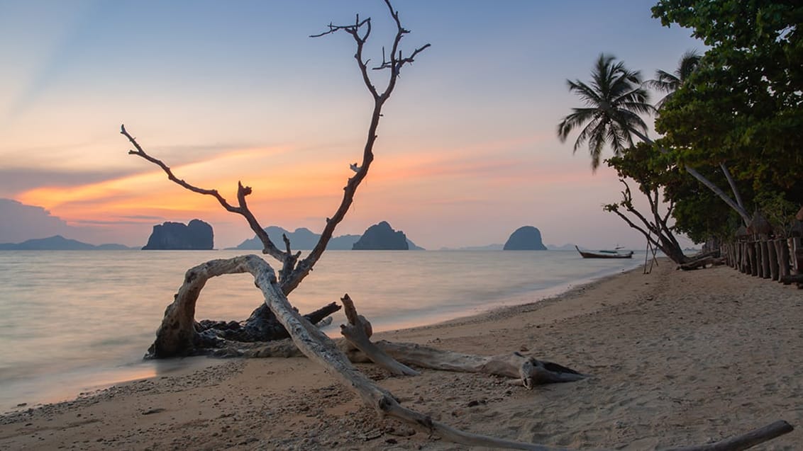 Koh Ngai, Thailand