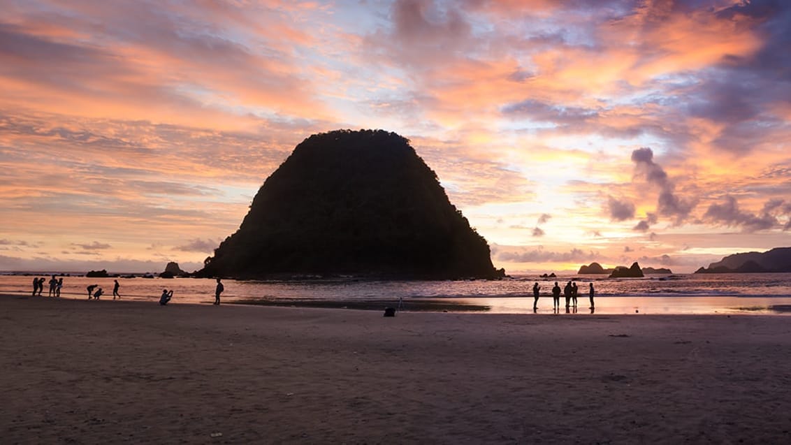 Red Island Beach, Indonesien.