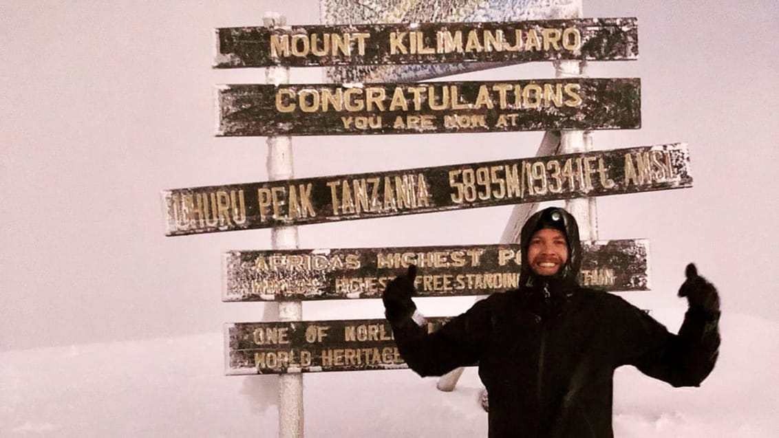 Trek till toppen av Kilimanjaro