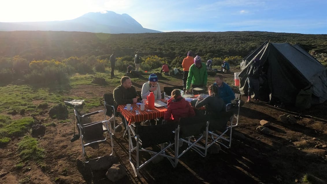 Trek till toppen av Kilimanjaro