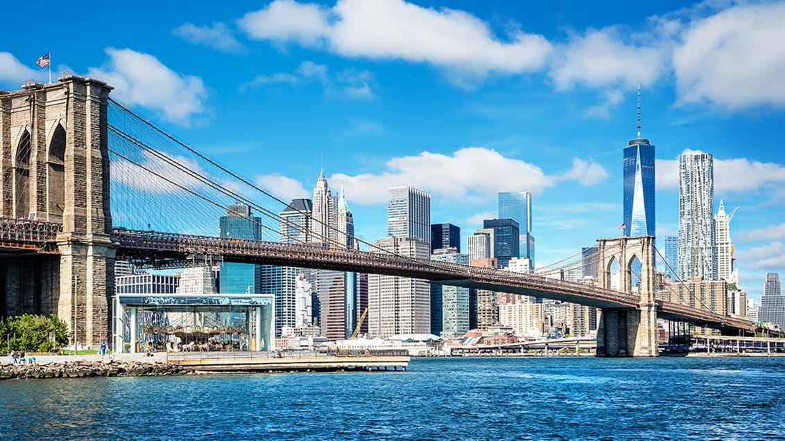 Brooklyn Bridge, New York, USA